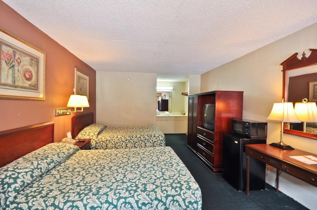 Country Hearth Inn & Suites Marietta Smyrna Pokoj fotografie